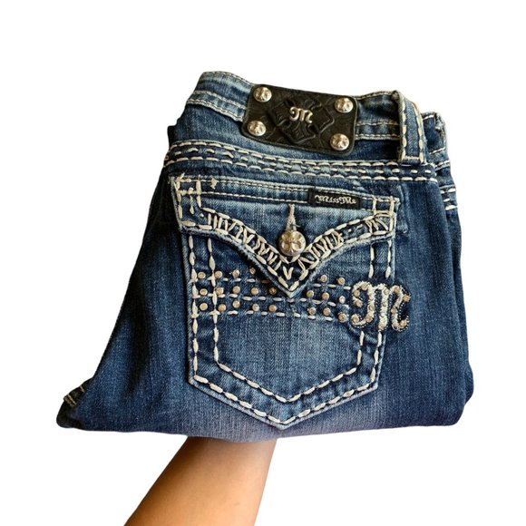 Miss Me Buckle Easy Capri Womens Jeans Tag 26 Blue Low-Rise W28xL26 Flap Pockets - Picture 1 of 11